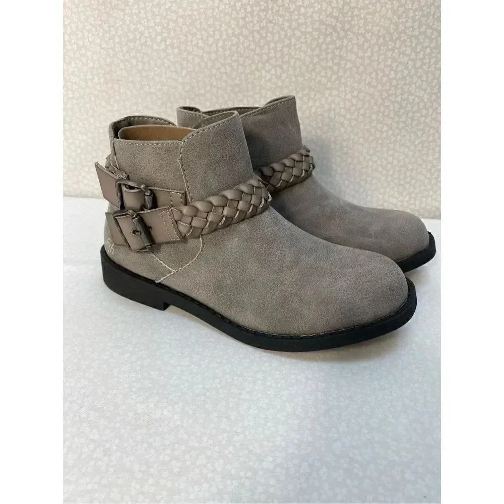 Blowfish Malibu Girls Size 2 Keepsake-k Ankle Boot in Smokey Gray